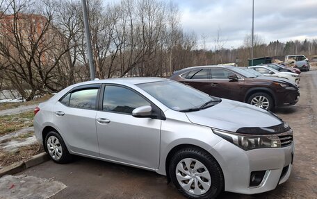 Toyota Corolla, 2013 год, 1 100 000 рублей, 2 фотография