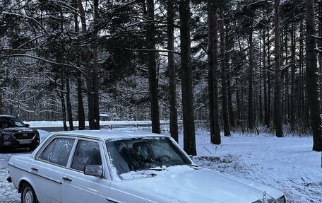 Mercedes-Benz W123, 1977 год, 380 000 рублей, 5 фотография