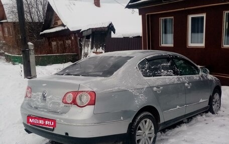 Volkswagen Passat B6, 2005 год, 250 000 рублей, 3 фотография