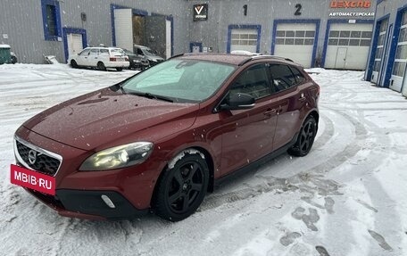 Volvo V40 Cross Country I, 2013 год, 1 134 000 рублей, 3 фотография