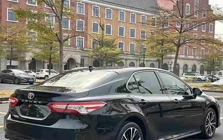 Toyota Camry, 2022 год, 2 900 000 рублей, 4 фотография