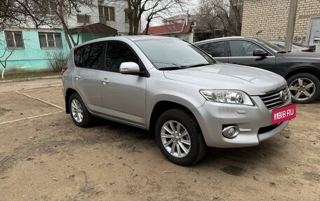 Toyota RAV4, 2011 год, 1 990 000 рублей, 3 фотография