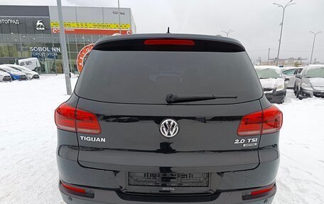 Volkswagen Tiguan I, 2015 год, 1 624 995 рублей, 7 фотография