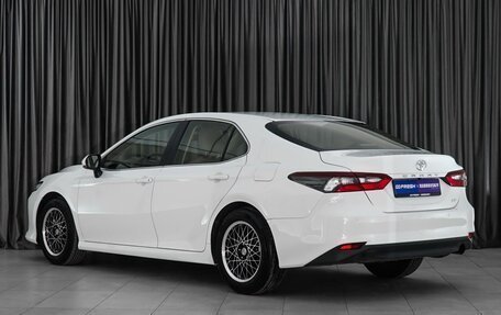 Toyota Camry, 2022 год, 3 499 000 рублей, 2 фотография