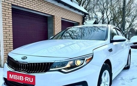 KIA Optima IV, 2019 год, 1 390 000 рублей, 4 фотография