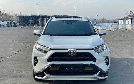 Toyota RAV4, 2022 год, 2 900 333 рублей, 2 фотография