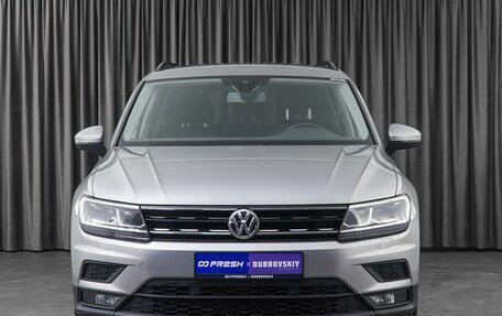 Volkswagen Tiguan II, 2020 год, 2 799 000 рублей, 3 фотография