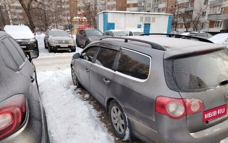 Volkswagen Passat B6, 2006 год, 670 000 рублей, 4 фотография