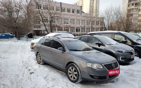 Volkswagen Passat B6, 2006 год, 670 000 рублей, 3 фотография