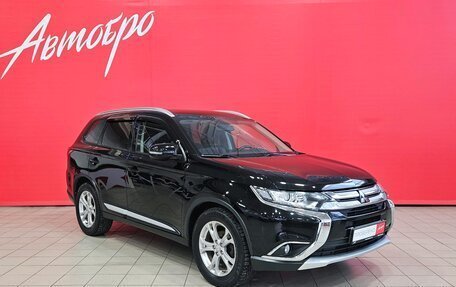 Mitsubishi Outlander III рестайлинг 3, 2017 год, 1 949 000 рублей, 7 фотография