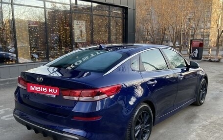 KIA Optima IV, 2019 год, 2 390 000 рублей, 7 фотография