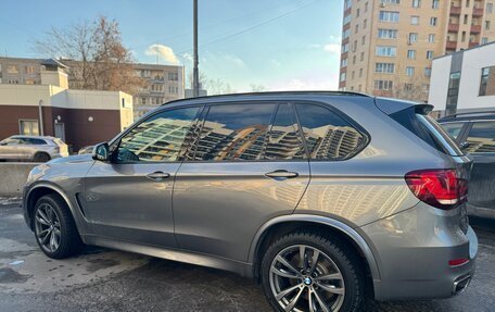 BMW X5, 2017 год, 5 600 000 рублей, 2 фотография