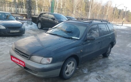 Toyota Caldina, 1994 год, 260 000 рублей, 2 фотография