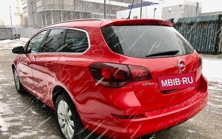 Opel Astra J, 2011 год, 895 000 рублей, 8 фотография