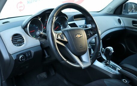 Chevrolet Cruze II, 2011 год, 869 000 рублей, 9 фотография