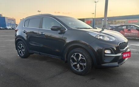 KIA Sportage IV рестайлинг, 2021 год, 2 420 000 рублей, 1 фотография