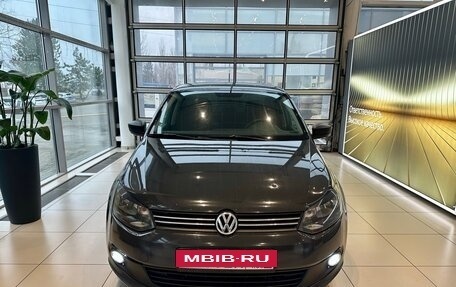 Volkswagen Polo VI (EU Market), 2014 год, 900 000 рублей, 2 фотография