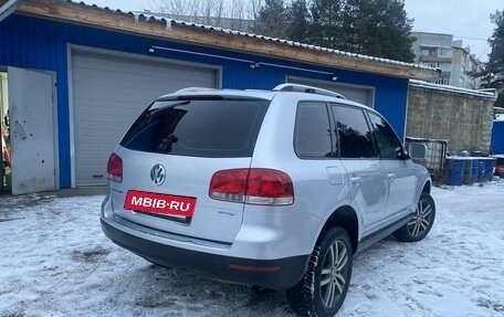 Volkswagen Touareg III, 2002 год, 980 000 рублей, 3 фотография