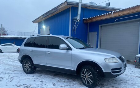 Volkswagen Touareg III, 2002 год, 980 000 рублей, 4 фотография