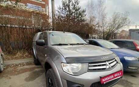 Mitsubishi L200 IV рестайлинг, 2013 год, 1 350 000 рублей, 7 фотография