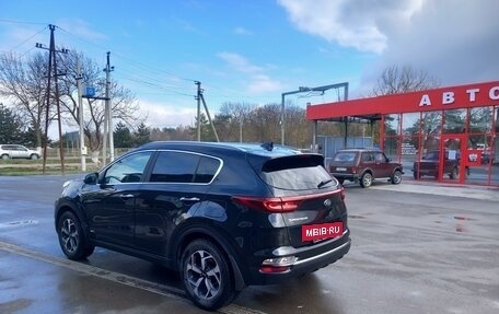 KIA Sportage IV рестайлинг, 2021 год, 2 949 000 рублей, 21 фотография