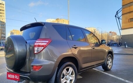 Toyota RAV4, 2010 год, 2 000 000 рублей, 4 фотография