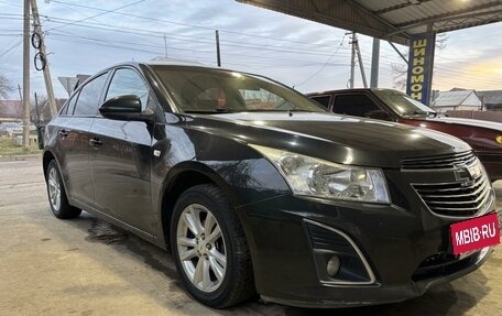 Chevrolet Cruze II, 2012 год, 850 000 рублей, 2 фотография