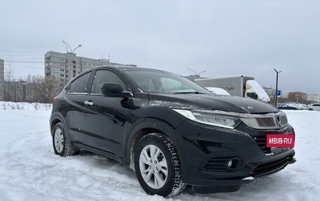 Honda Vezel, 2019 год, 1 999 990 рублей, 4 фотография