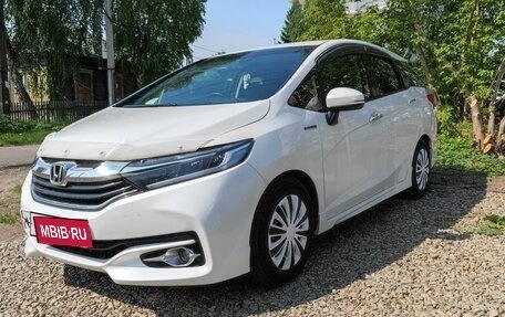 Honda Shuttle II, 2015 год, 1 350 000 рублей, 1 фотография