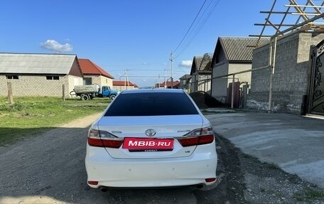 Toyota Camry, 2015 год, 1 850 000 рублей, 5 фотография