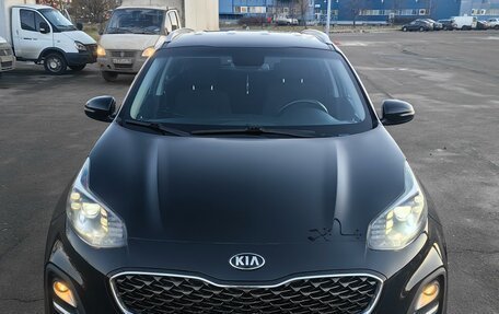 KIA Sportage IV рестайлинг, 2021 год, 2 420 000 рублей, 2 фотография