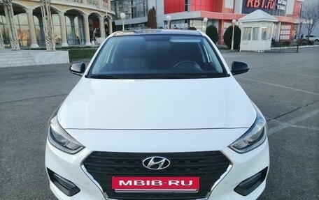 Hyundai Solaris II рестайлинг, 2017 год, 1 470 000 рублей, 4 фотография