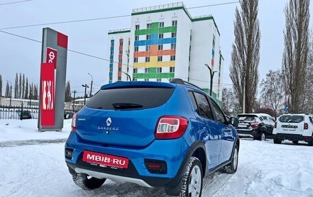 Renault Sandero II рестайлинг, 2016 год, 1 020 000 рублей, 2 фотография