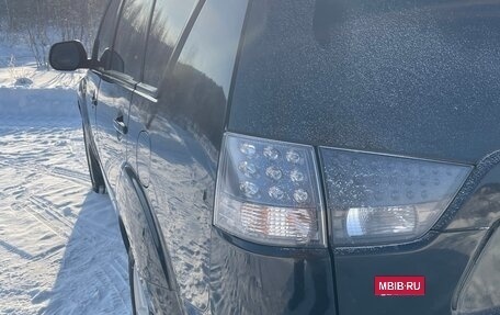 Mitsubishi Outlander III рестайлинг 3, 2008 год, 1 450 000 рублей, 9 фотография