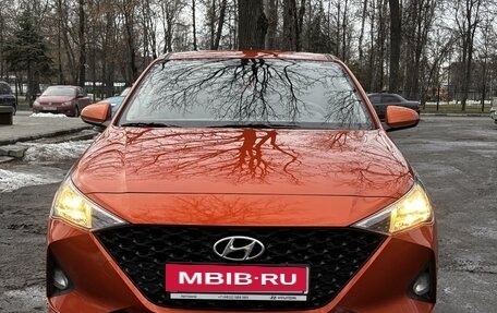 Hyundai Solaris II рестайлинг, 2022 год, 1 750 000 рублей, 3 фотография