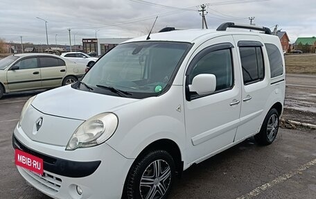 Renault Kangoo II рестайлинг, 2012 год, 950 000 рублей, 1 фотография