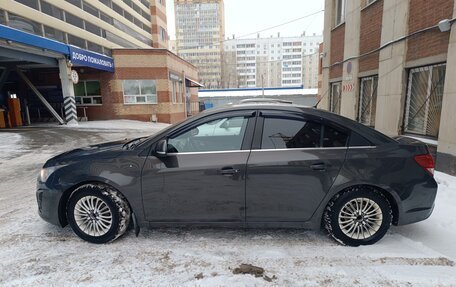 Chevrolet Cruze II, 2013 год, 800 000 рублей, 3 фотография