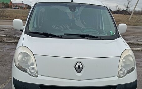 Renault Kangoo II рестайлинг, 2012 год, 950 000 рублей, 2 фотография