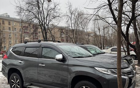 Mitsubishi Pajero Sport III рестайлинг, 2019 год, 3 250 000 рублей, 3 фотография