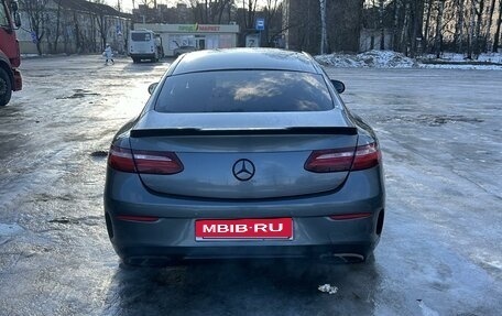 Mercedes-Benz E-Класс, 2017 год, 3 570 000 рублей, 6 фотография