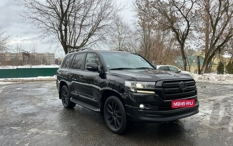 Toyota Land Cruiser 200, 2017 год, 6 150 000 рублей, 5 фотография