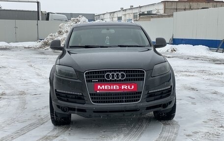 Audi Q7, 2006 год, 1 250 000 рублей, 2 фотография