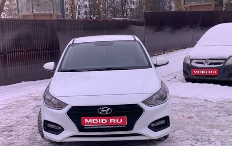 Hyundai Solaris II рестайлинг, 2018 год, 1 050 000 рублей, 12 фотография