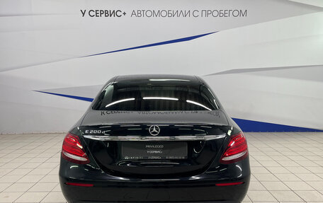 Mercedes-Benz E-Класс, 2019 год, 2 700 000 рублей, 5 фотография