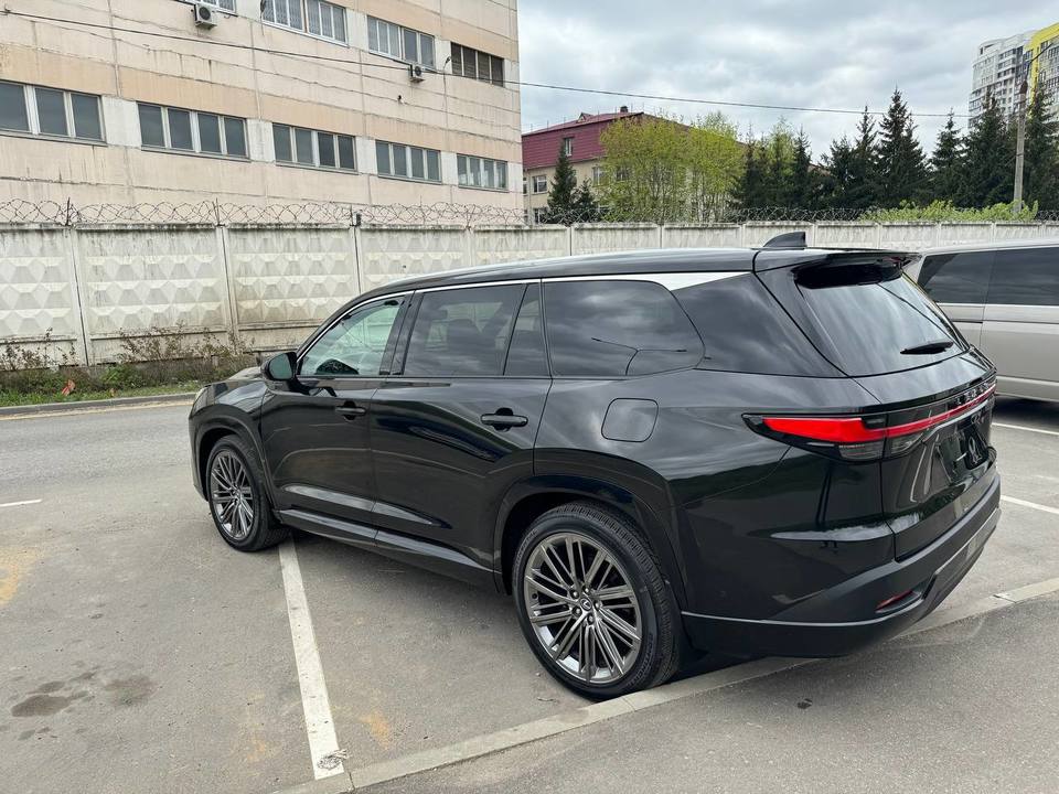 Lexus TX, 2024 год, 13 000 000 рублей, 4 фотография