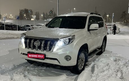 Toyota Land Cruiser Prado 150 рестайлинг 2, 2014 год, 2 400 000 рублей, 1 фотография