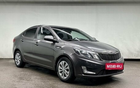 KIA Rio III рестайлинг, 2013 год, 1 020 000 рублей, 2 фотография