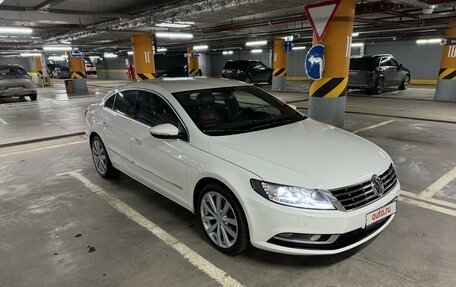 Volkswagen Passat CC I рестайлинг, 2014 год, 1 550 000 рублей, 2 фотография