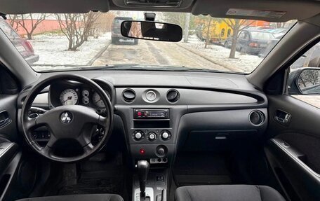 Mitsubishi Outlander III рестайлинг 3, 2005 год, 615 000 рублей, 18 фотография