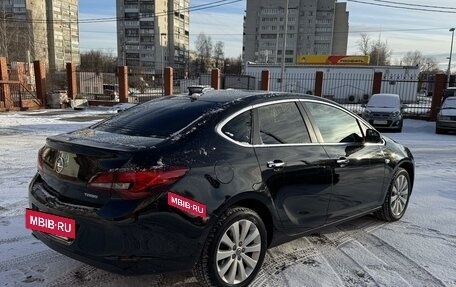 Opel Astra J, 2013 год, 955 000 рублей, 4 фотография